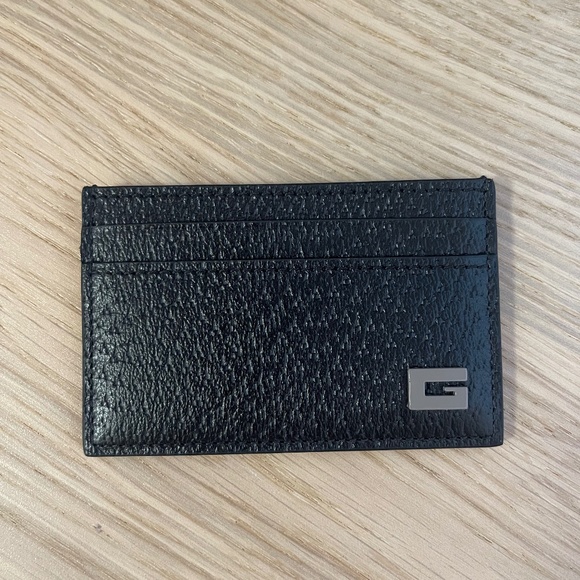 Gucci G-detailed Leather Cardholder - Picture 1 of 5